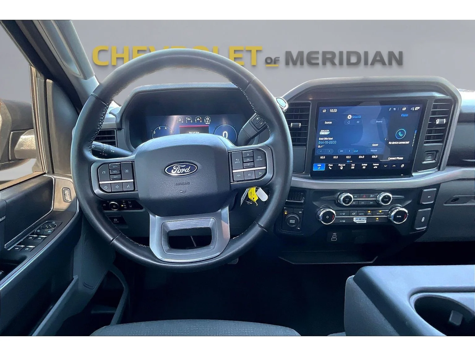 Used 2025  Ford XLT image 5