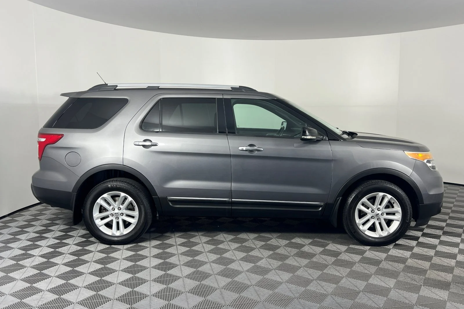 Used 2013 Ford Explorer XLT with VIN 1FM5K8D89DGA88196 for sale in Nampa, ID