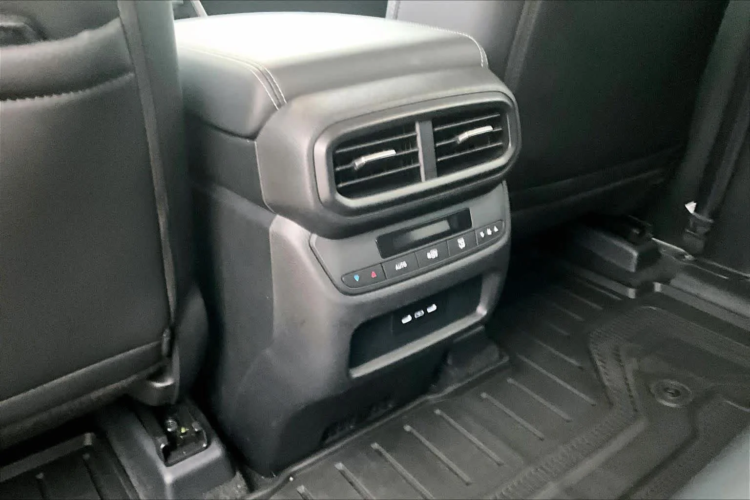 2025 Honda Pilot Touring - Photo 67