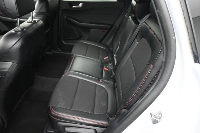 Used 2025 Silver Ford ST-Line Select image 19