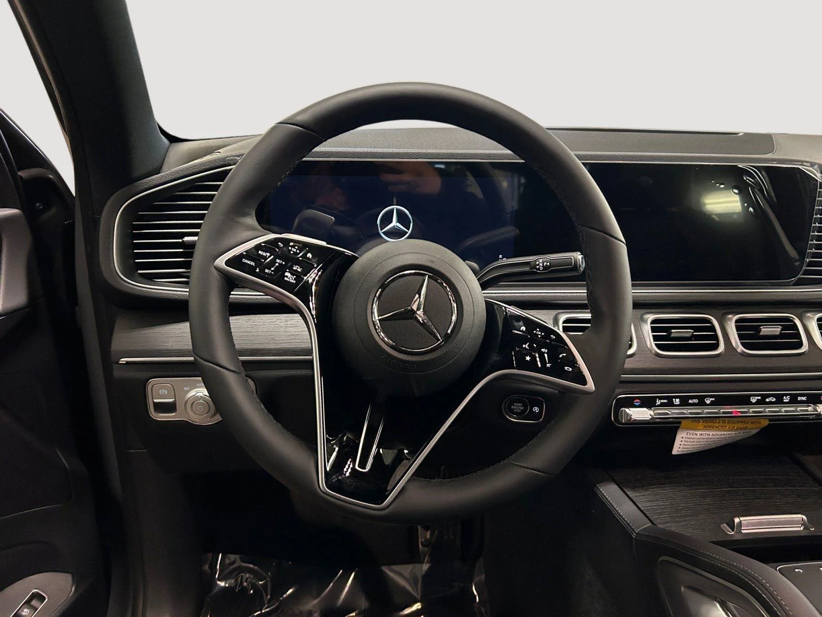 New 2026 MANUFAKTUR Silicon Grey Mercedes-Benz GLE 350 image 17