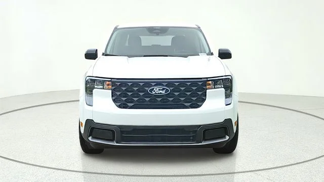 New 2026 White Ford XLT image 2