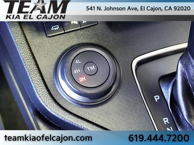 Used 2021 White Ford Lariat image 40