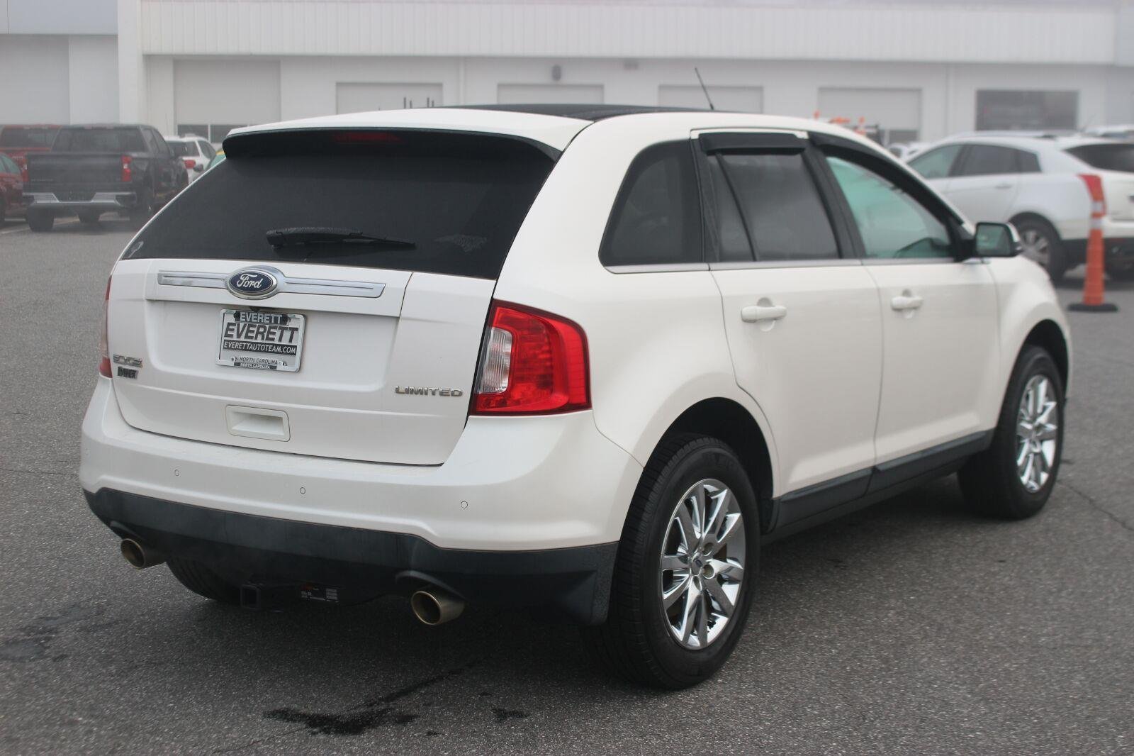Used 2014 White Ford Limited image 7