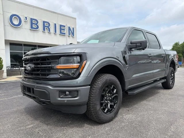 New 2026 Carbonized Gray Metallic Ford XLT image 26