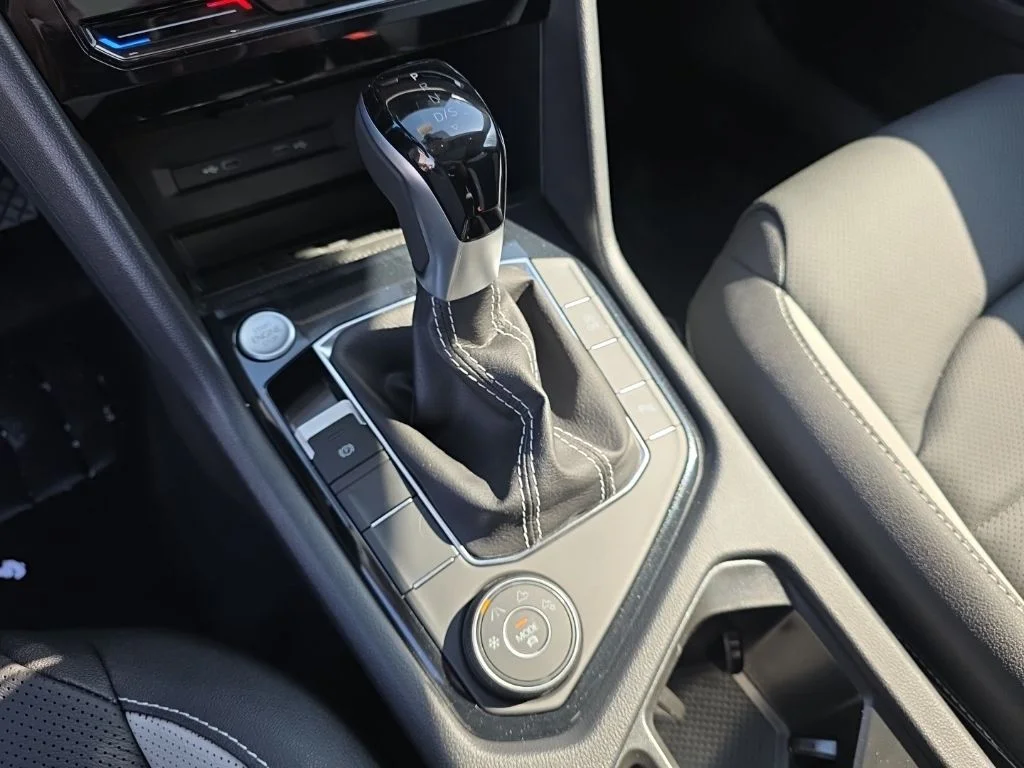 2026 Volkswagen Taos SEL - Photo 25