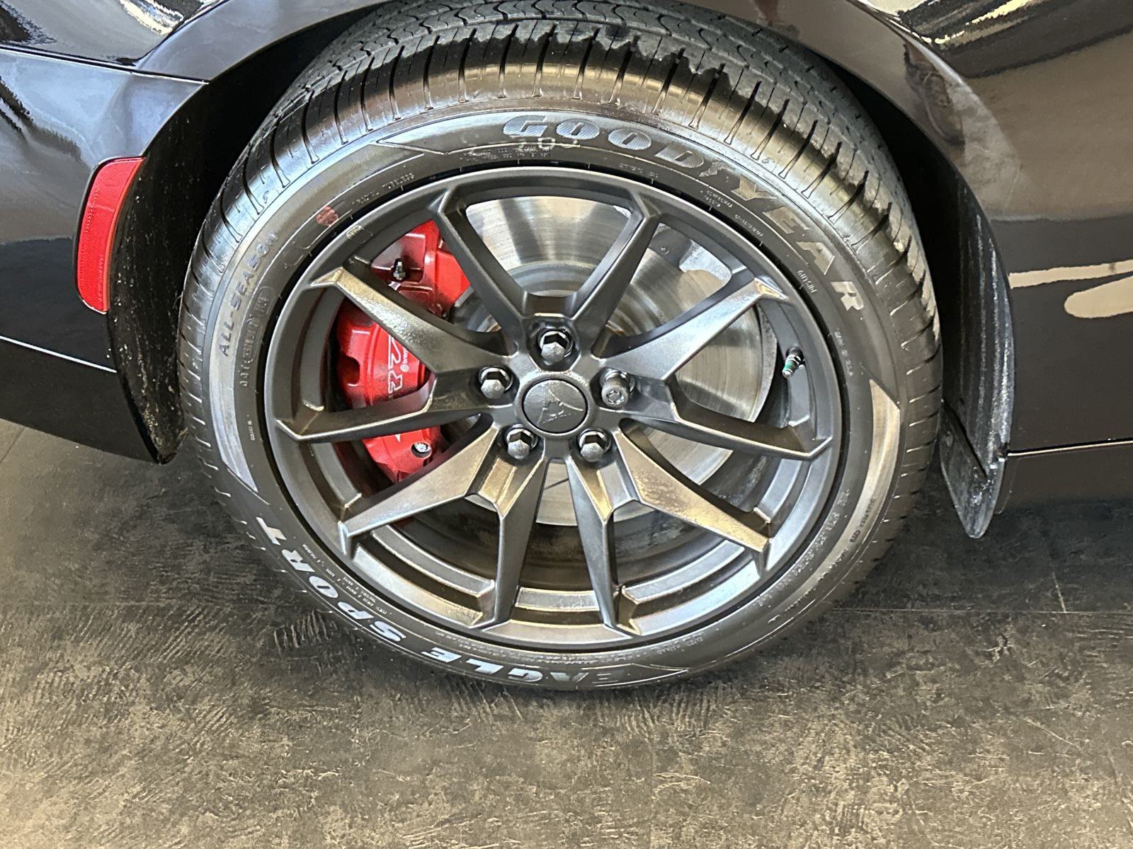 New 2024 Diamond Black Crystal Pearlcoat Dodge Scat Pack image 16
