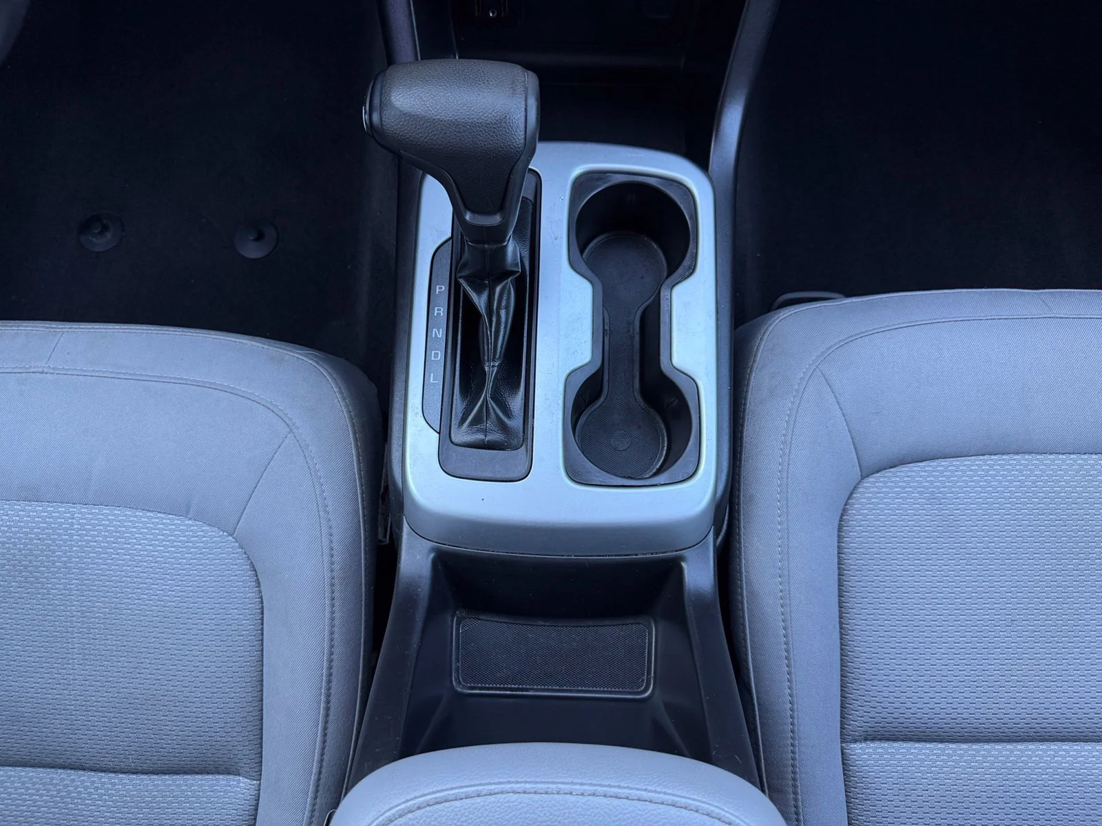 Used 2020 White Chevrolet LT image 23