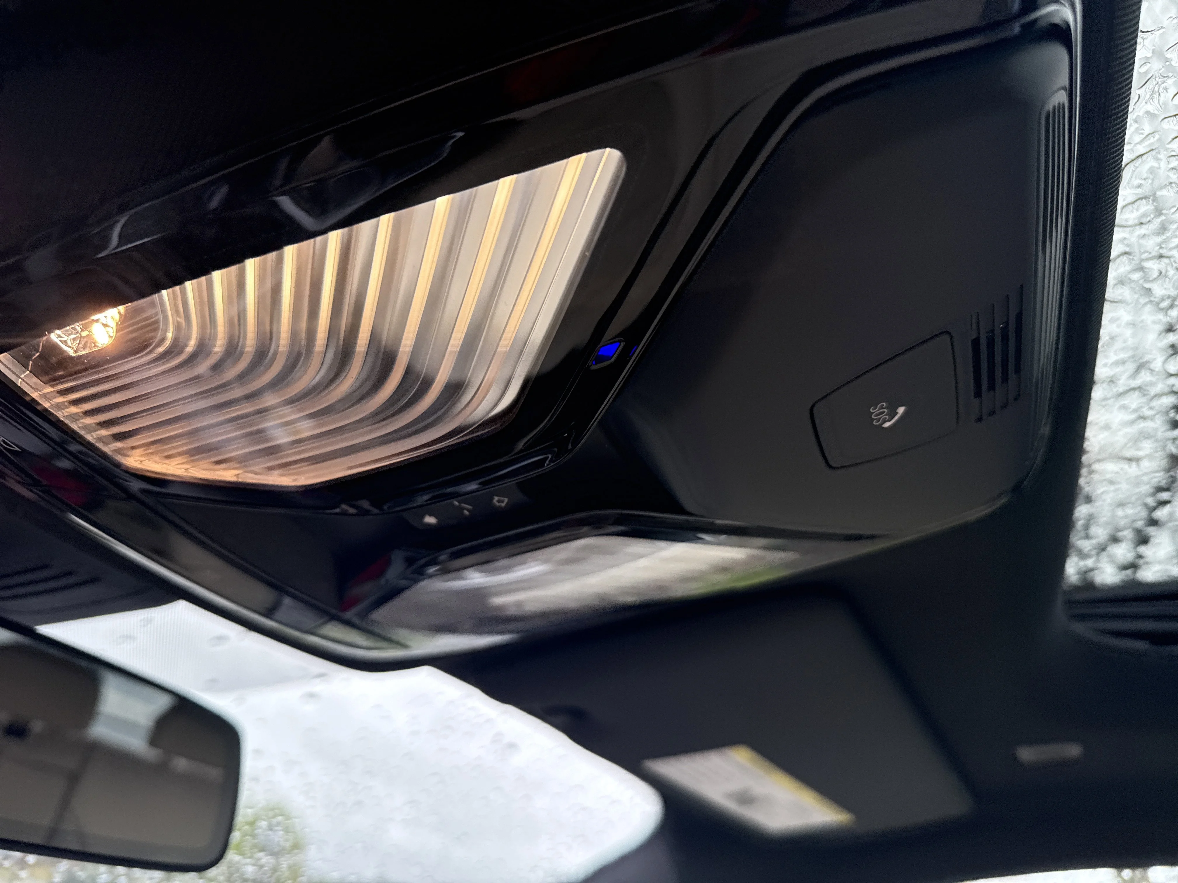 New 2026 VEGAS RED BMW xDrive40 image 23