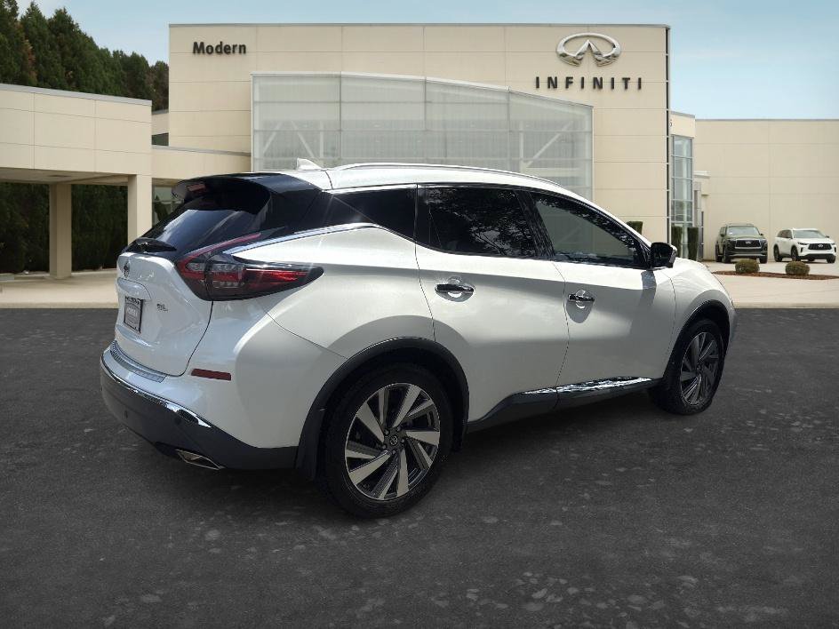 Used 2019 Pearl White Tricoat Nissan SL image 7