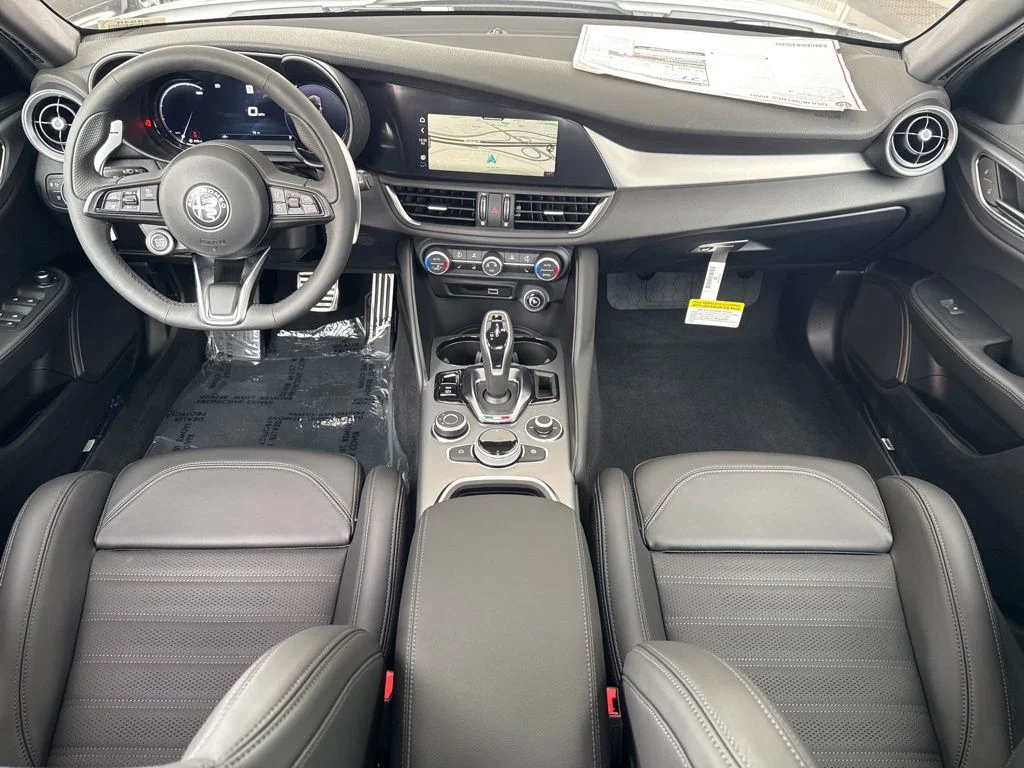 New 2026 White Alfa Romeo Base image 14