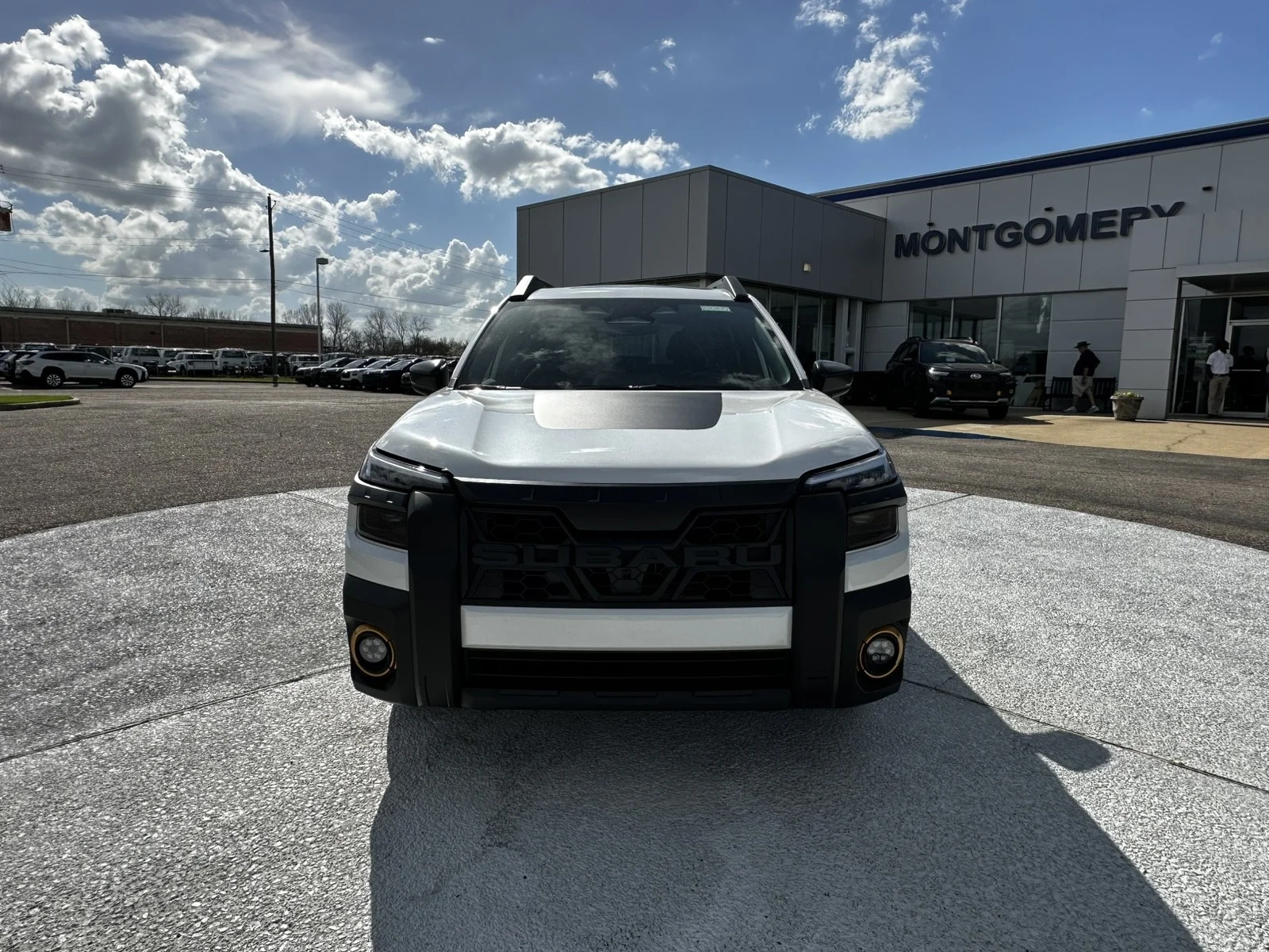New 2026 CRYSTAL WHITE PEARL Subaru Wilderness image 2