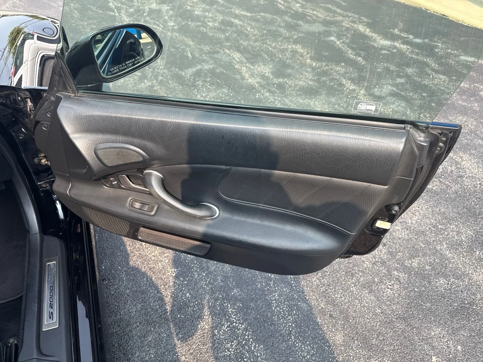 Used 2005  Honda Base image 17