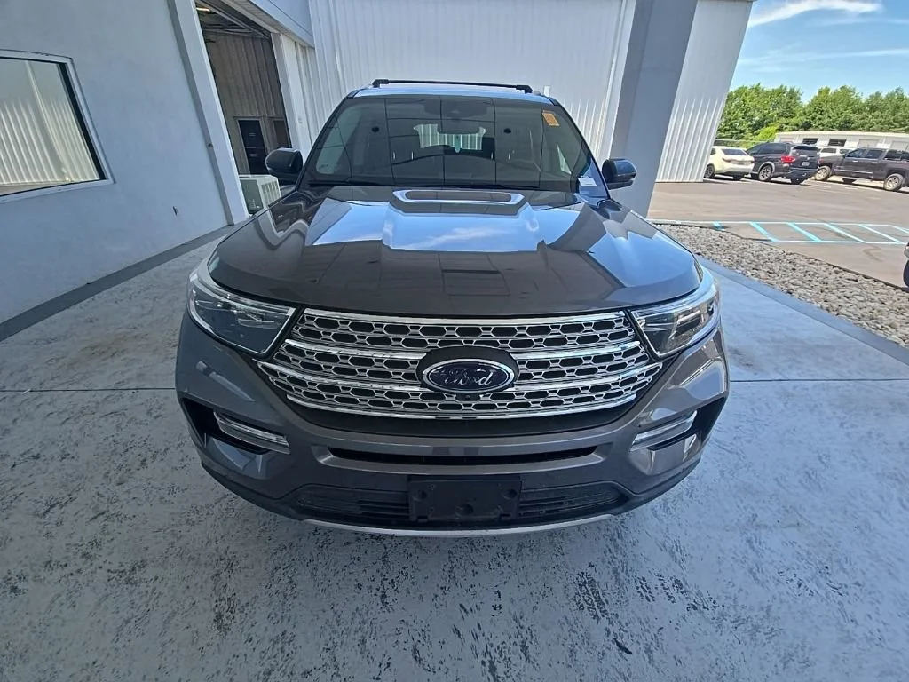 Used 2021 Carbonized Gray Ford Limited image 9