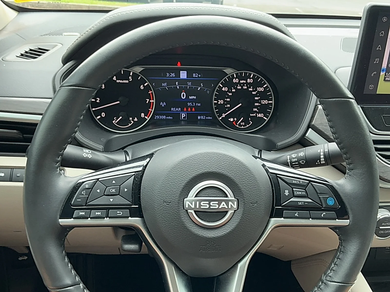 Used 2023 Super Black Nissan SL FWD image 9