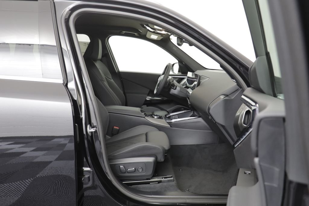 New 2026 Black Sapphire Metallic BMW 30 xDrive image 19