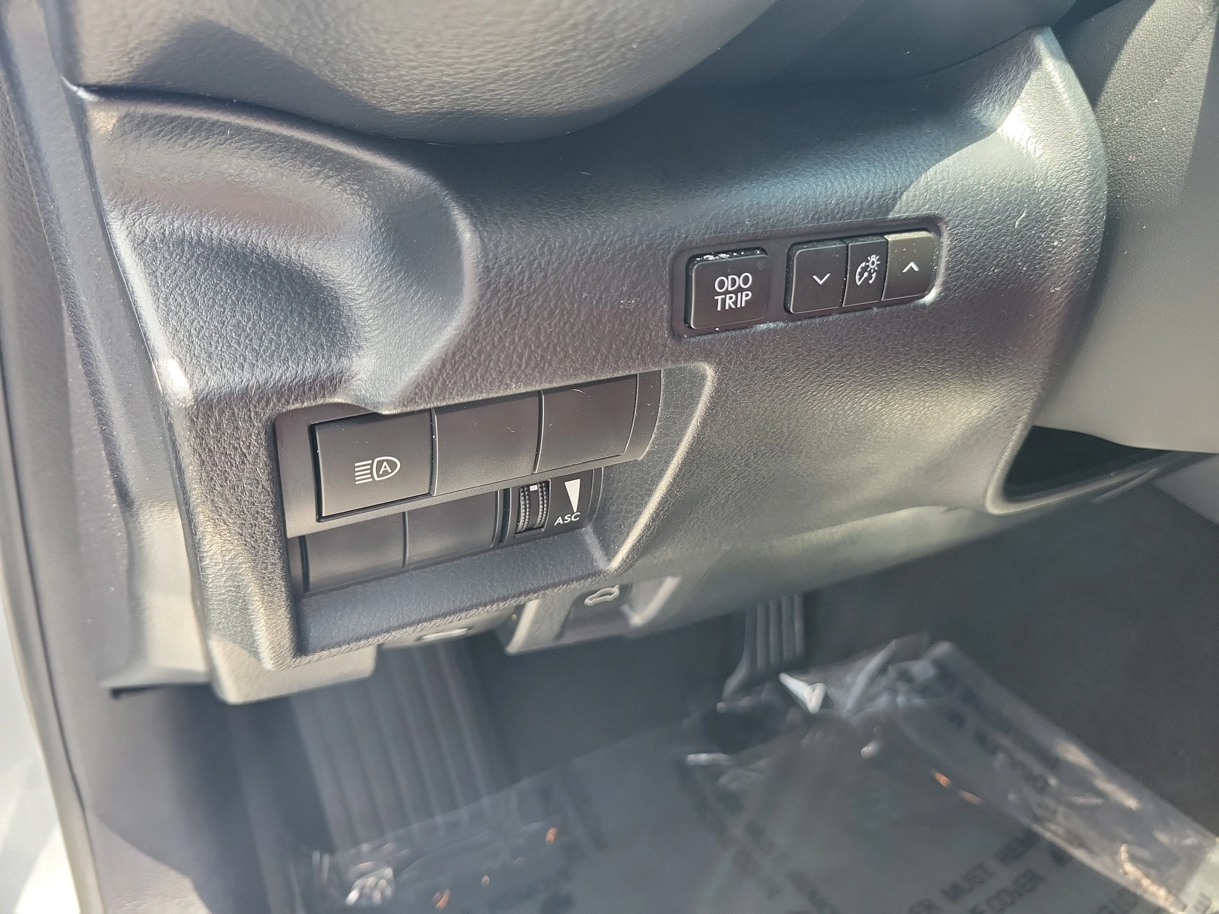 Certified Used 2024 Iridium Lexus 300 image 23