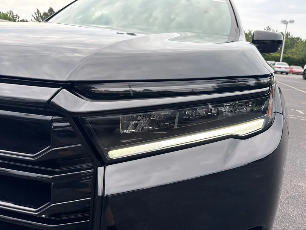 New 2026 Crystal Black Pearl Honda Black Edition image 9
