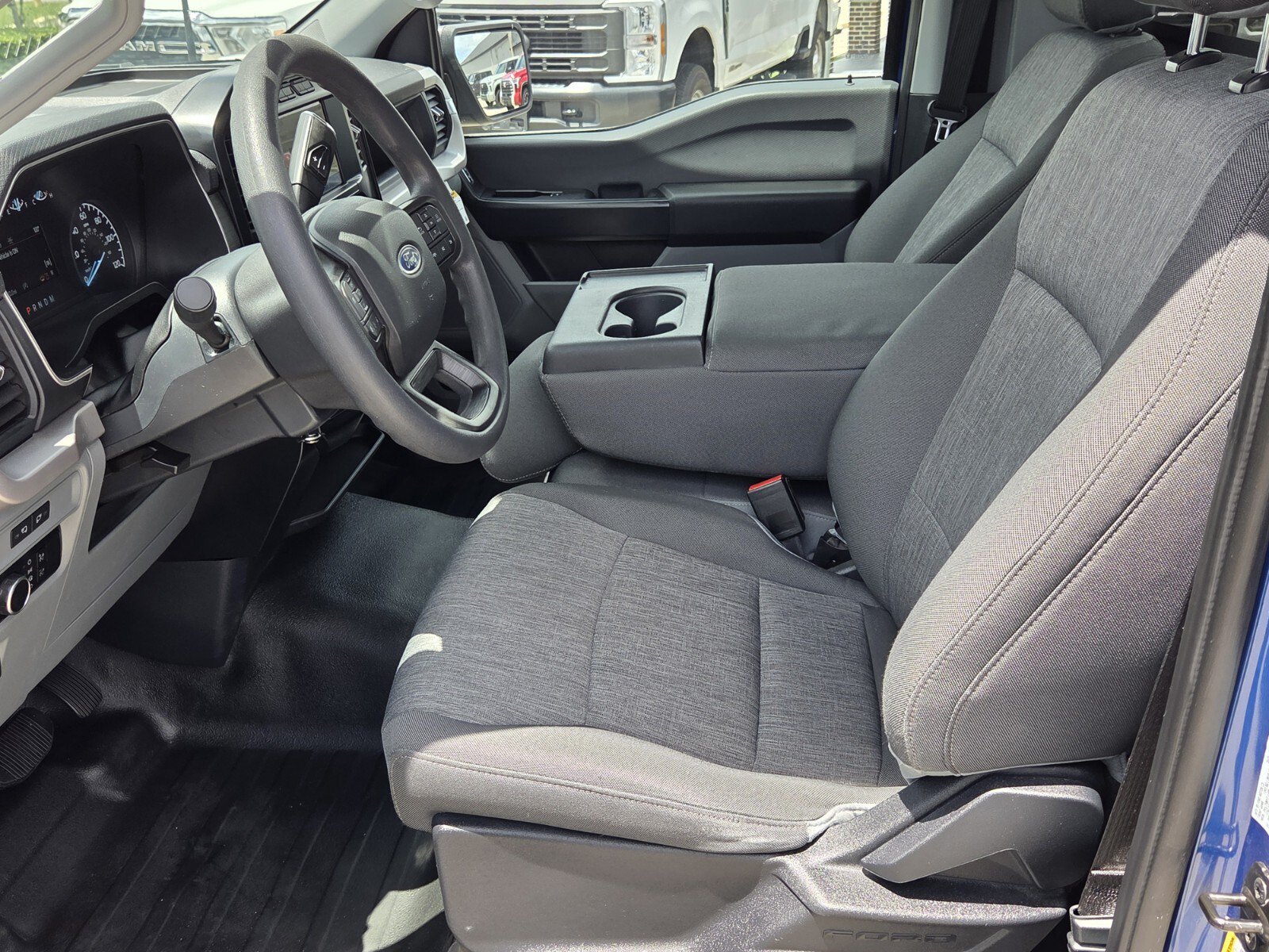 Used 2023 Blue Metallic Ford XL image 3