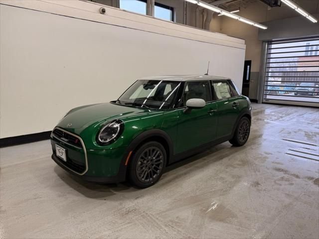 2026 MINI Hardtop Cooper S's photo