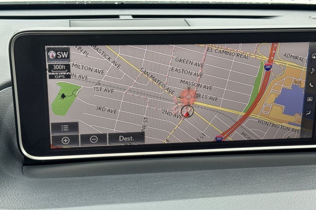 Used 2019 White Lexus 350 image 24