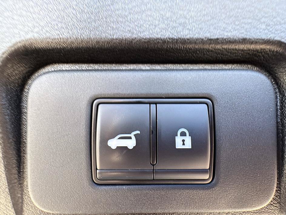 Used 2025 Super Black Nissan SV image 38