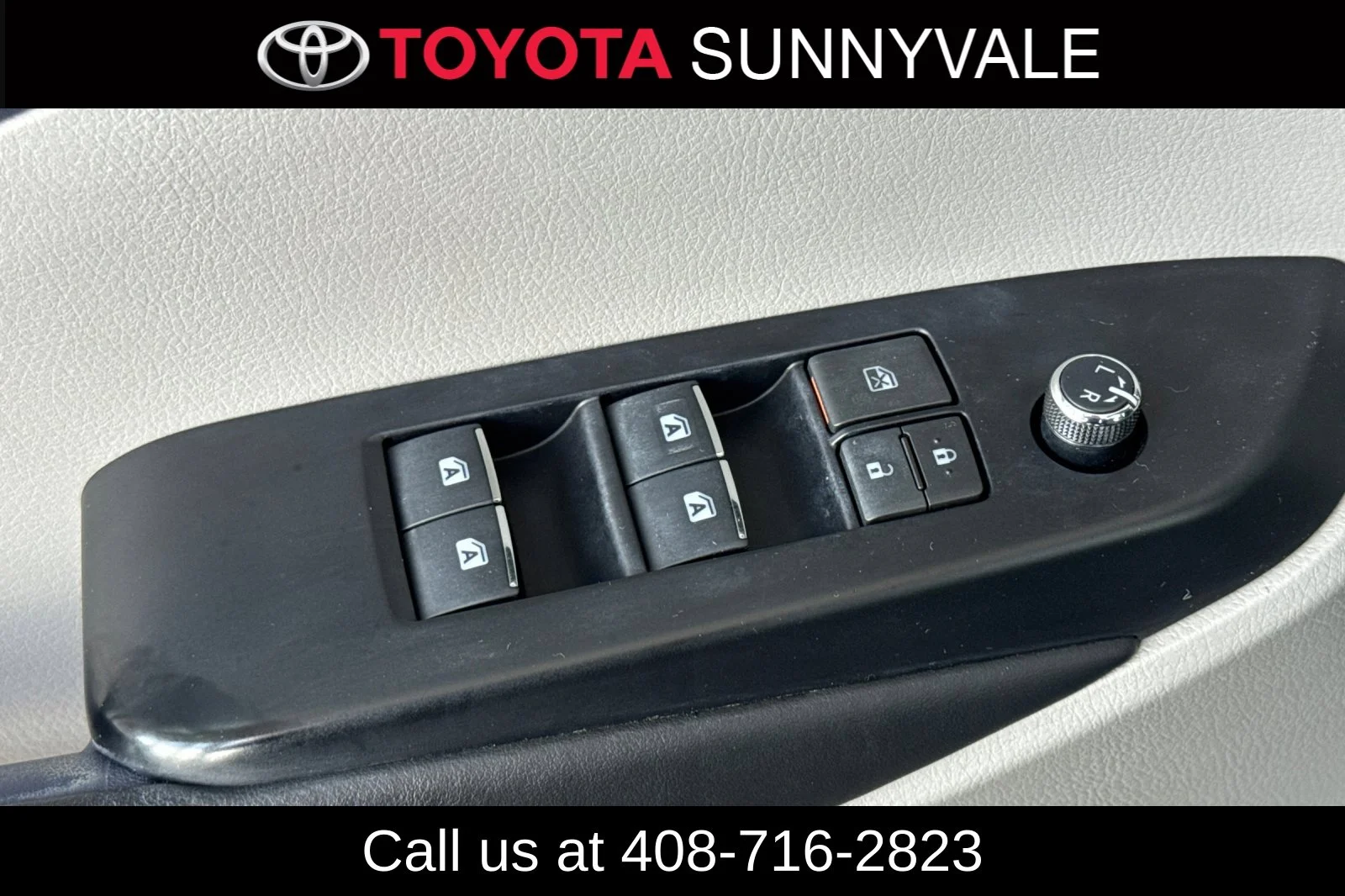 Used 2019 Green Toyota Limited Platinum image 28
