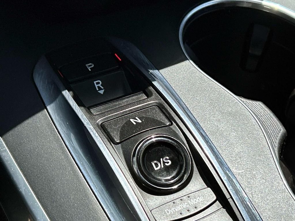 Used 2018 Silver Acura 3.5L image 28