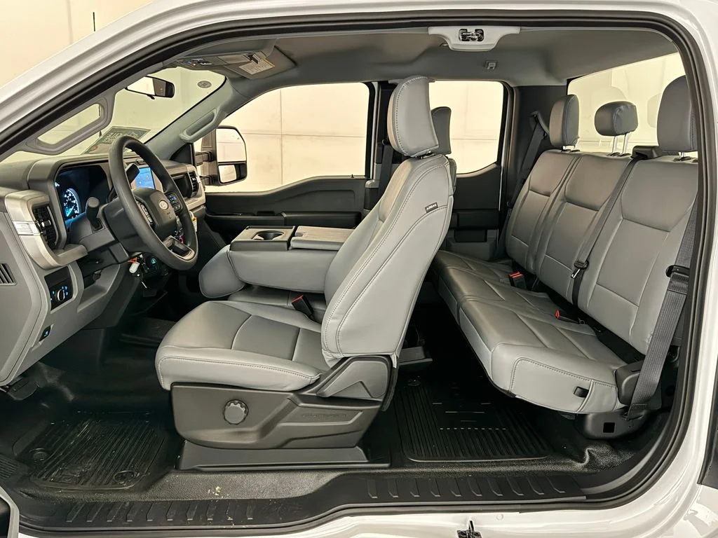 New 2026 White Ford XL image 22