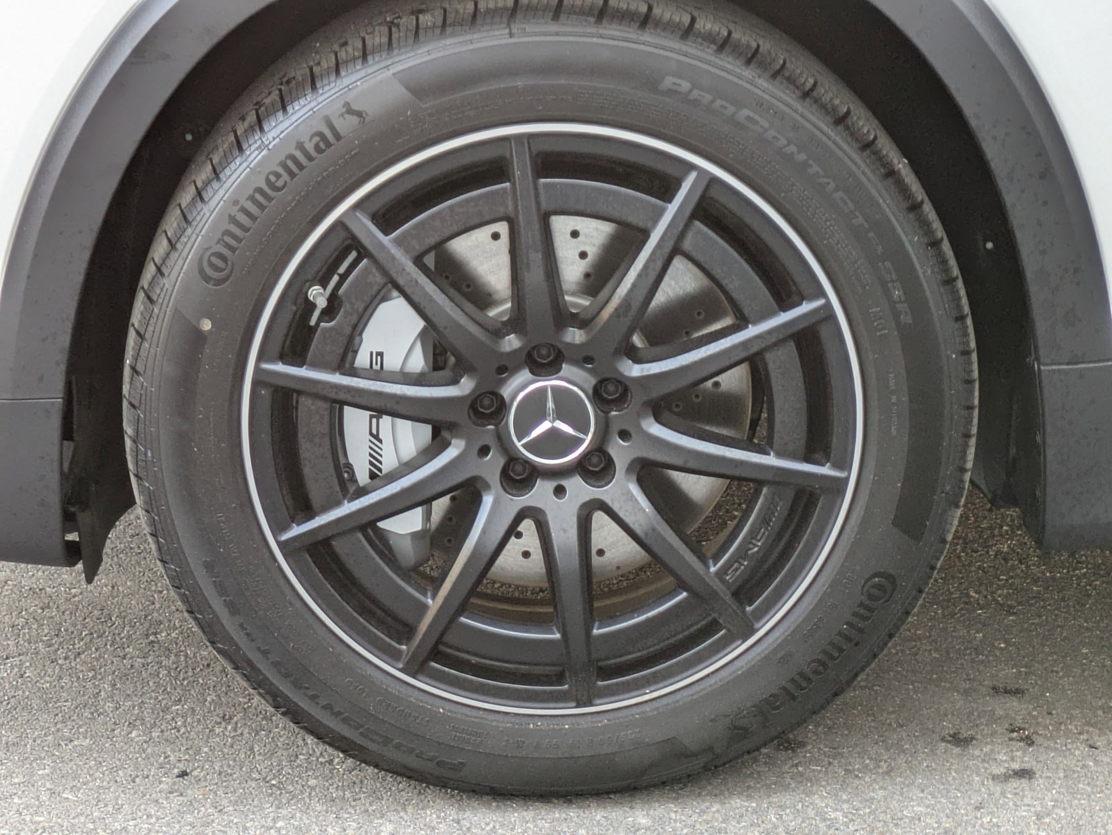 New 2025 Polar White Mercedes-Benz AMG® GLB 35 image 41
