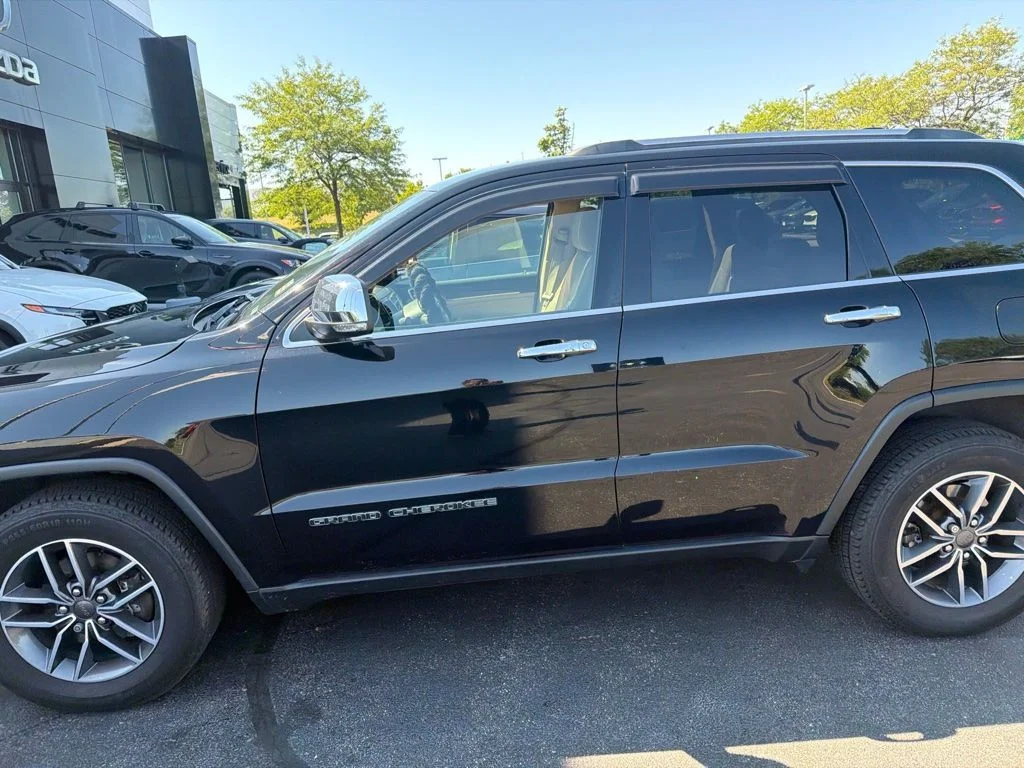 Used 2020 Black Jeep Limited image 3