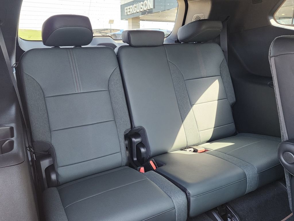 2026 GMC Acadia AT4 - Photo 50