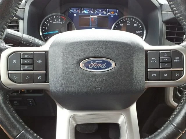Used 2024  Ford XLT image 12