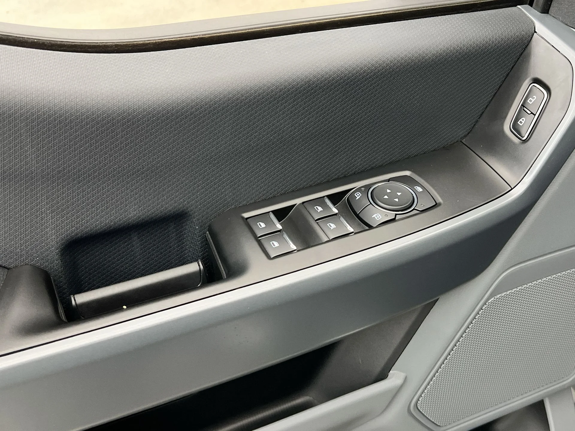 Used 2022 Gray Ford XLT image 23