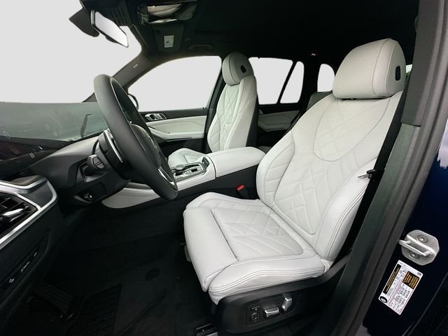 New 2026 Blue BMW sDrive40i image 15