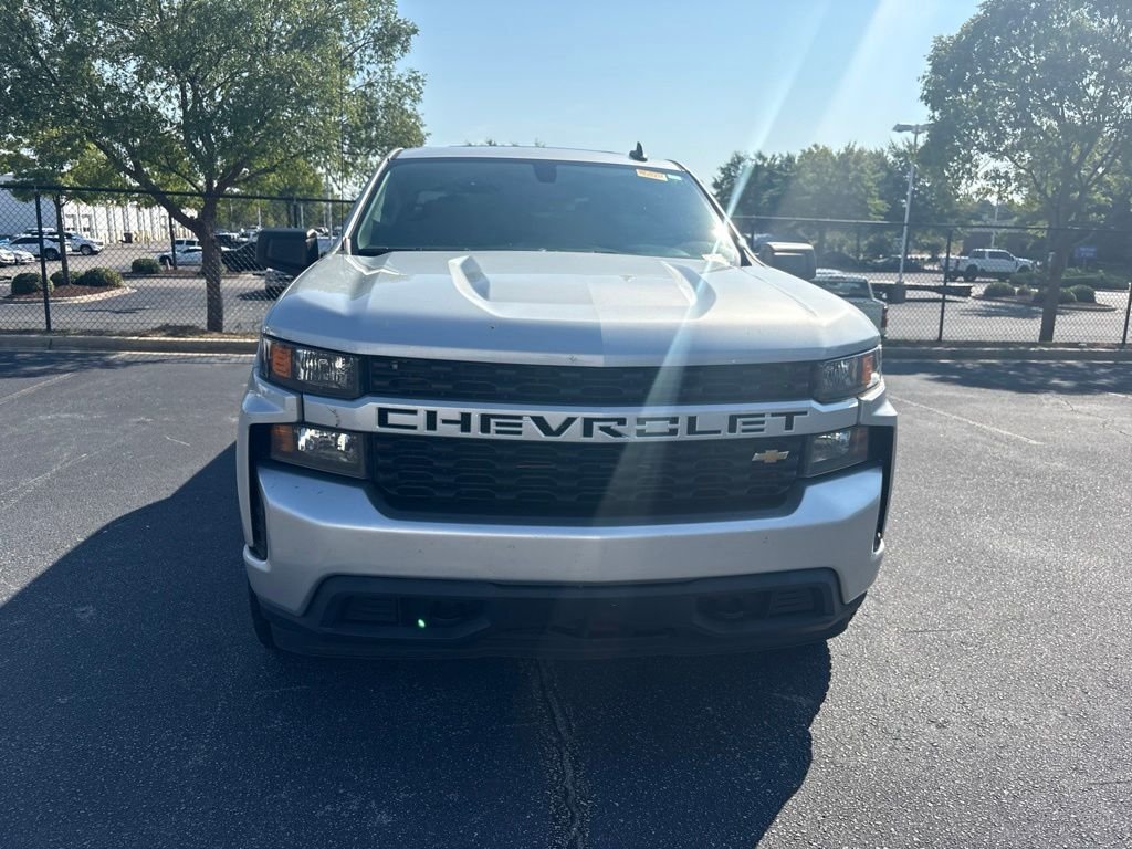 Used 2021 Silver Chevrolet Custom image 5