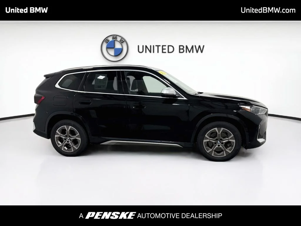 Certified Used 2023 Jet Black BMW xDrive28i image 4