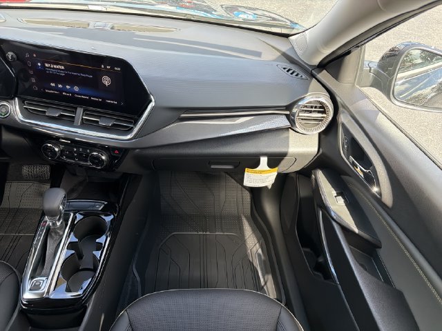 New 2026 Mosaic Black Metallic Chevrolet ACTIV image 15