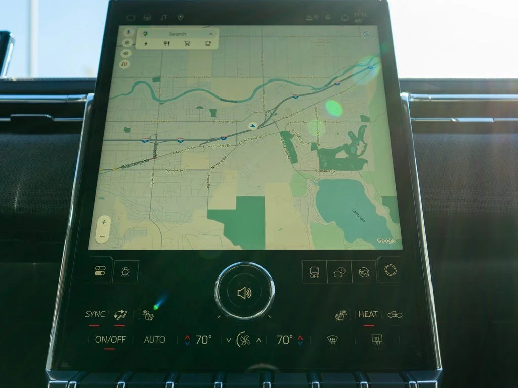 2026 GMC Sierra EV Elevation - Photo 23