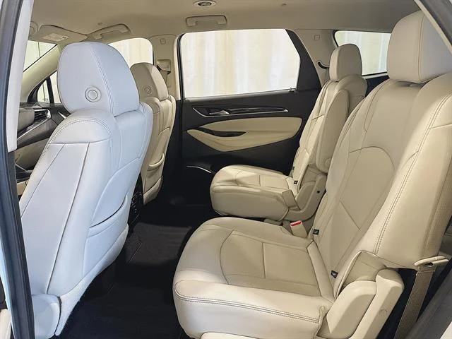 Used 2024 White Frost Tricoat Buick Essence image 54
