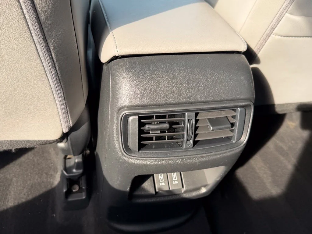 Used 2017 Lunar Silver Metallic Honda EX-L image 17