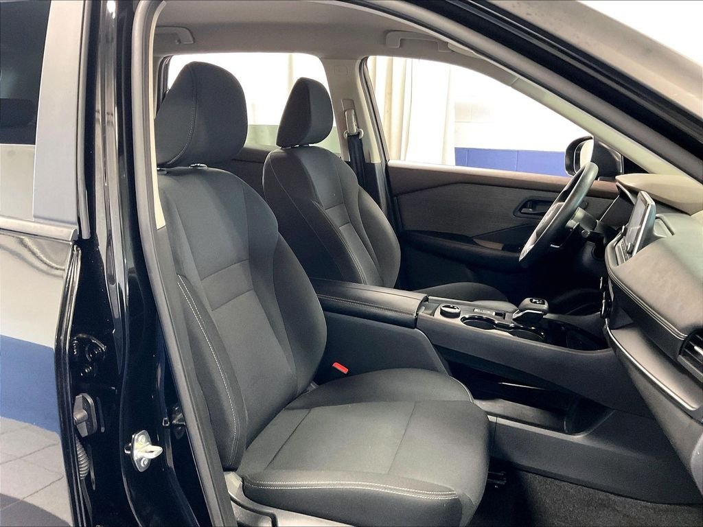 Used 2023 Black Nissan S image 11