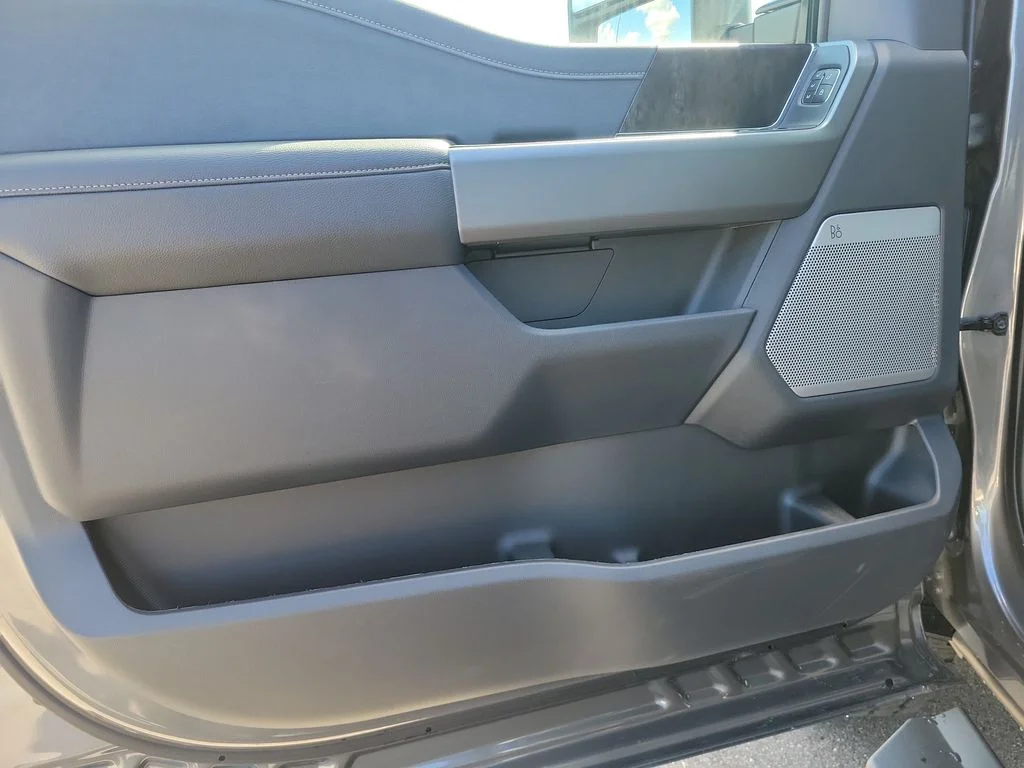 New 2026 Carbonized Gray Metallic Ford F-350® Lariat® image 11