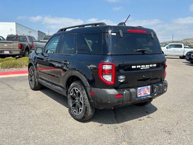 New 2026 Shadow Black Ford Outer Banks® image 3