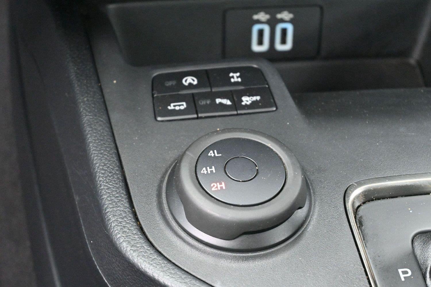 Used 2019 Magnetic Ford XLT image 22