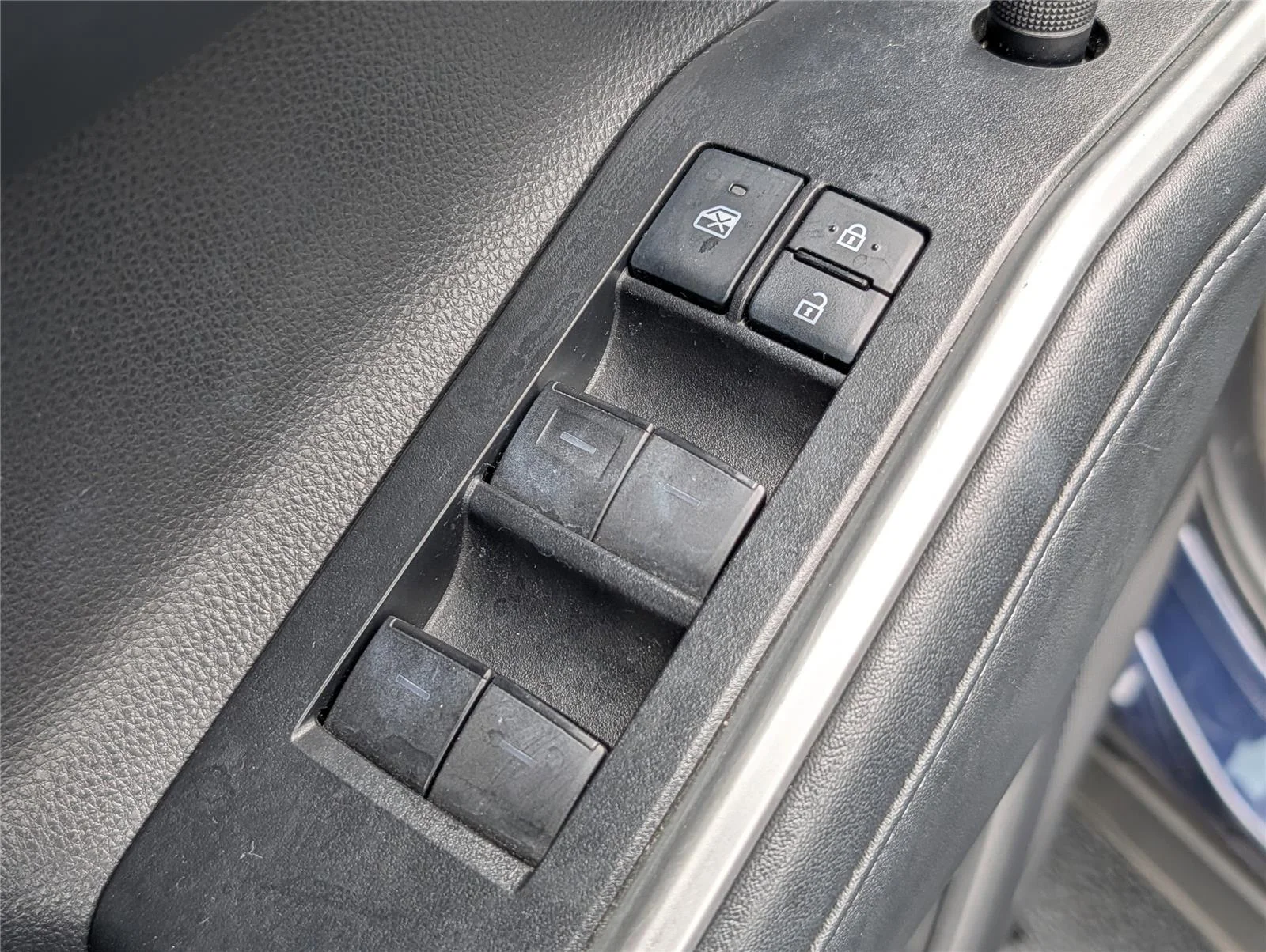 Used 2022 Blueprint Toyota XSE image 13