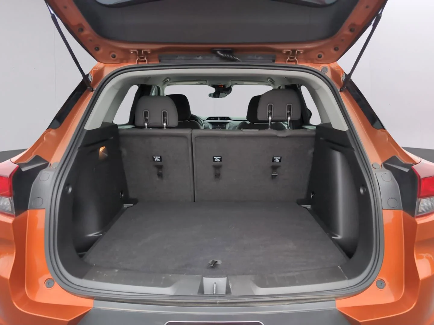 Used 2023 Vivid Orange Metallic Chevrolet LT image 9