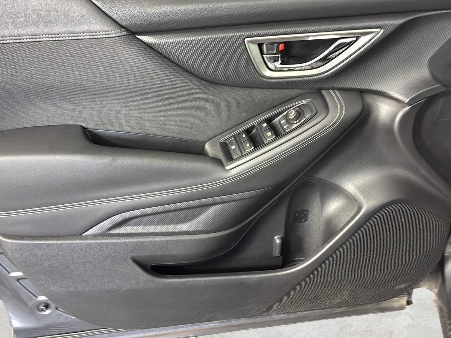 Used 2022 Magnetite Gray Metallic Subaru Premium image 26