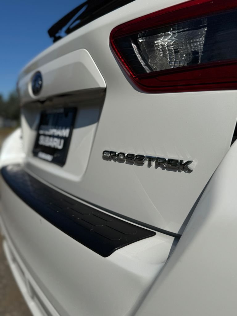 Used 2021 Crystal White Pearl Subaru Premium image 39
