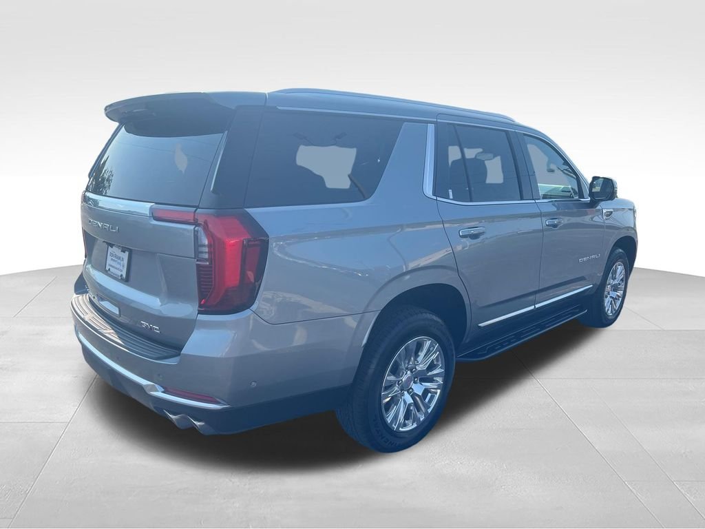 Used 2025 Silver GMC Denali image 6